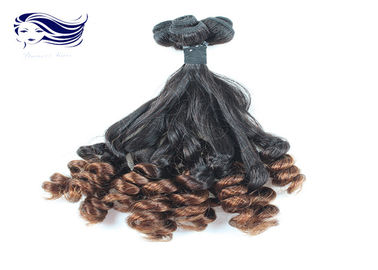 Chine Vrais cheveux 1B/27 de couleur d&#039;Ombre de cheveux bouclés de tante Fumi pour faire court usine